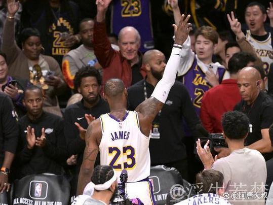 詹姆斯大概率继续征战 职业规划或受次子影响 詹姆斯大概率继续征战 职业规划或受次子影响